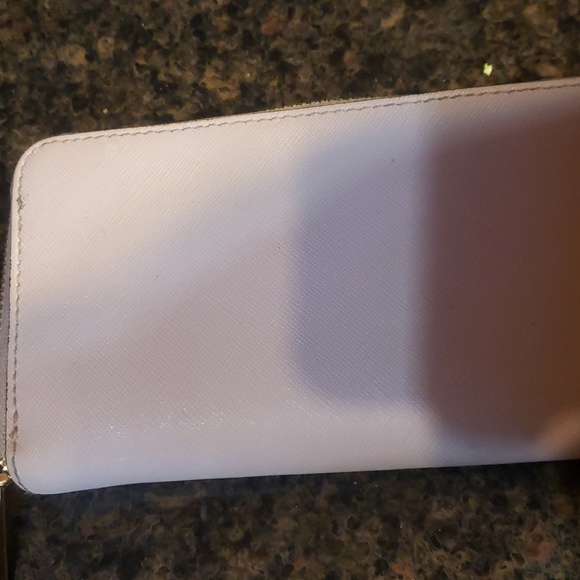 Michael Kors Wallet - Picture 7 of 11